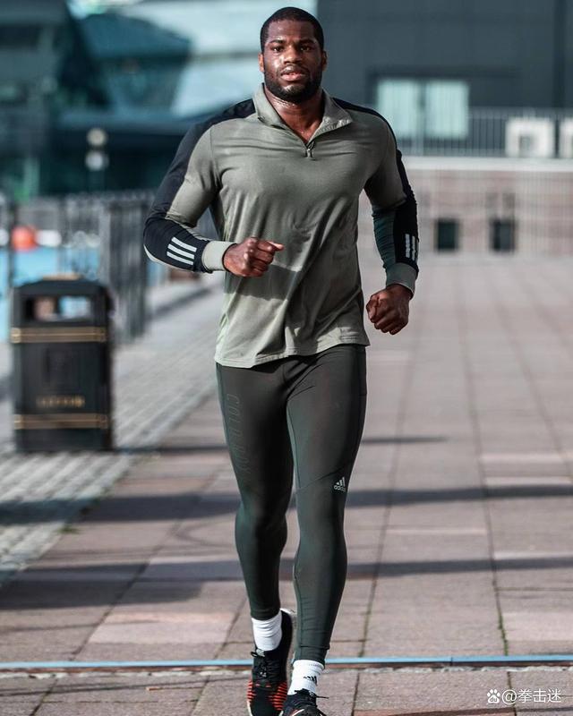 勒姆尼茨逆袭成功，击败对手引关注(awarenessoftransport)