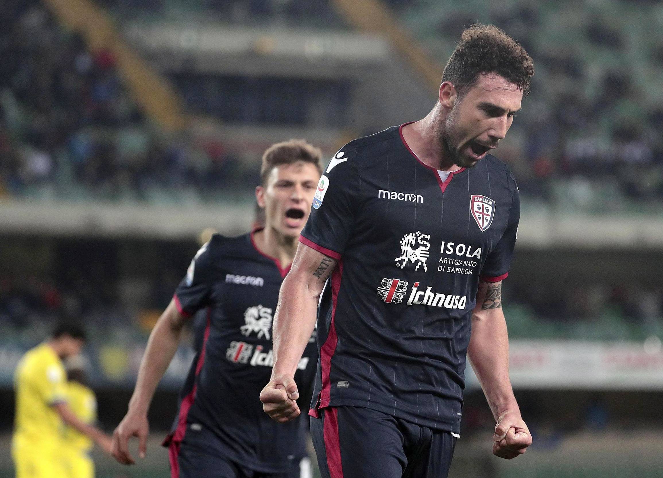 卡利亚里队失球太多,需提高防守能力吗